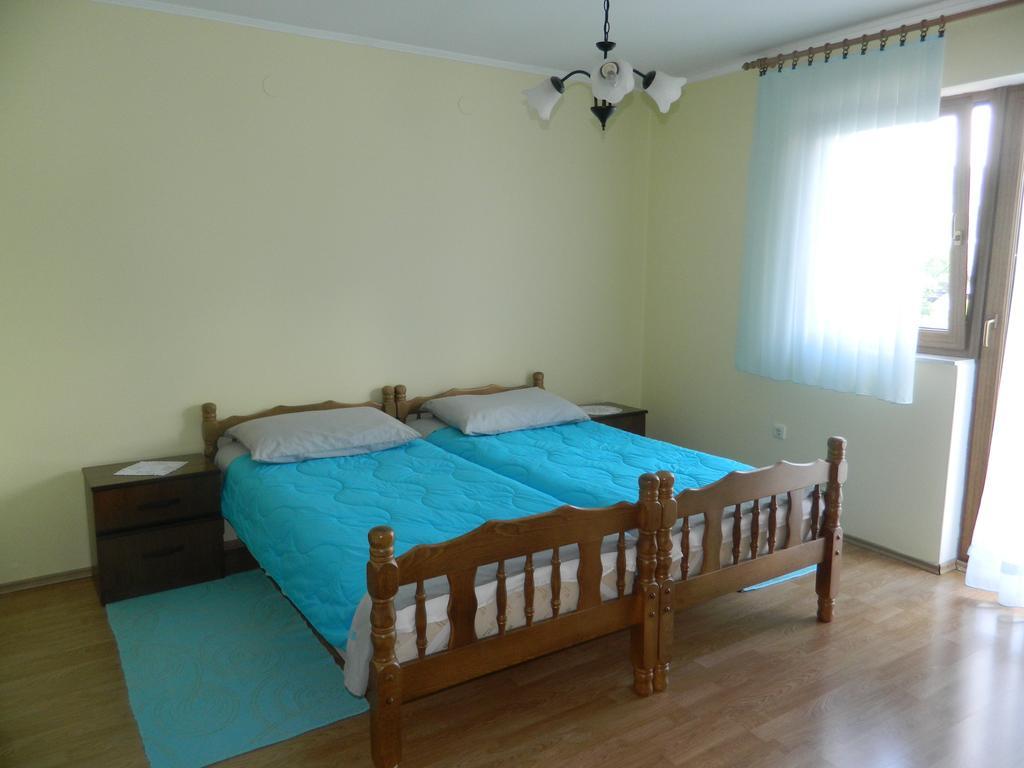 Vacation Home Kuca Za Odmor Krasno Polje Ruang foto